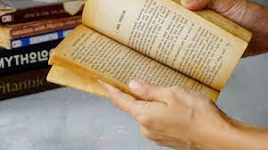 12 Ways to Clean Old Books - wikiHow