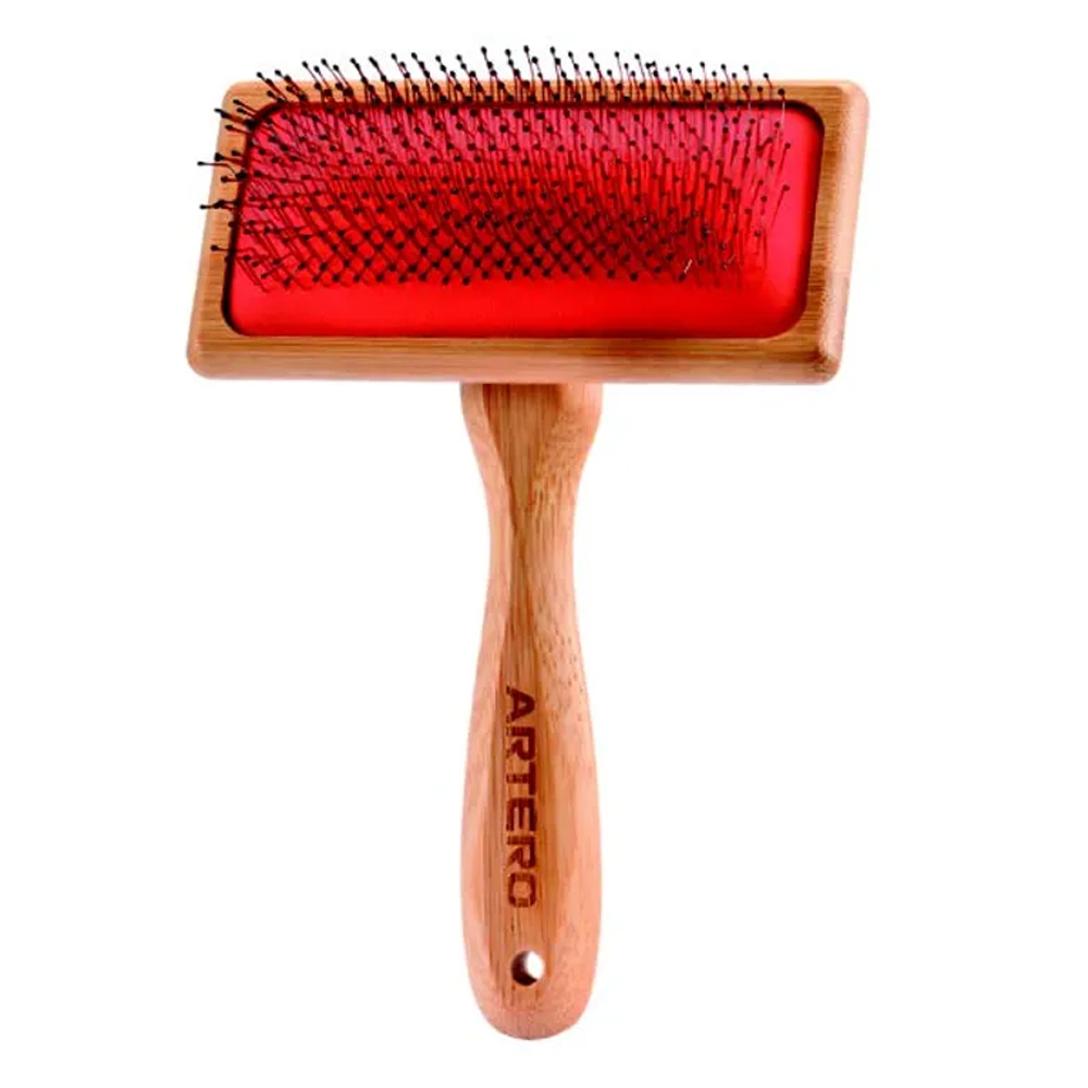 Artero Nature Collection Long (20mm) Protected Pin Slicker