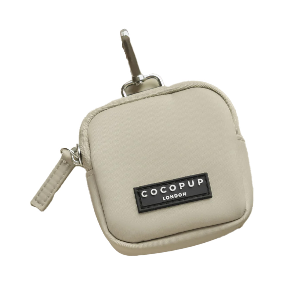 Cocopup London Zip Treat Pouch for dogs Caramel Latte
