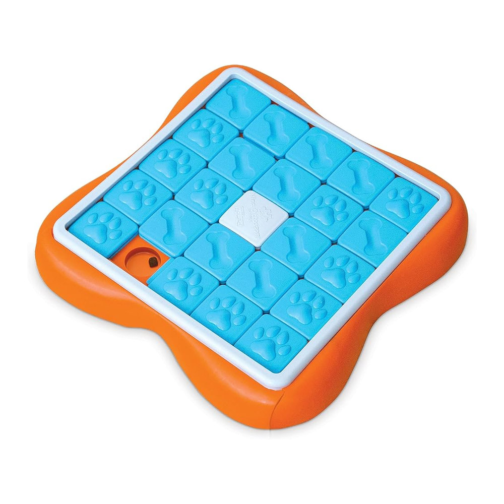 Outward Hound - Nina Ottosson - Dog Challenge Slider  1 Pack